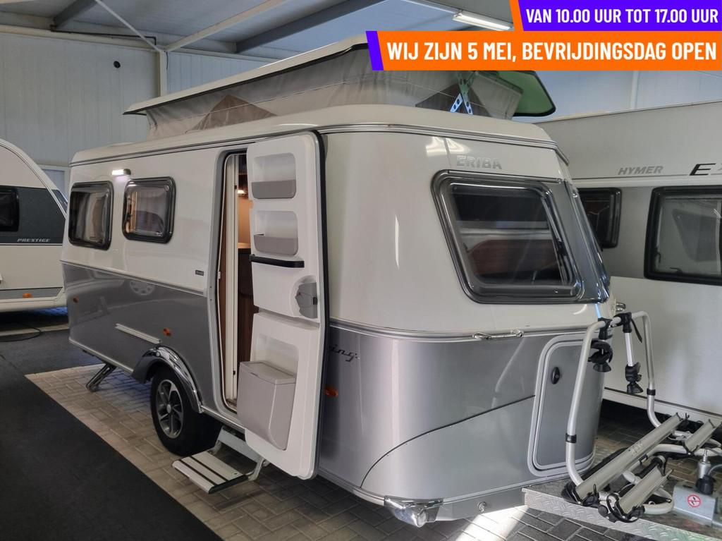 ERIBA TOURING 560 STAPELBED + HEFDAK + VOORTENT + AUTARK, Bedrijf, 5 tot 6 meter, Eriba, Hordeur