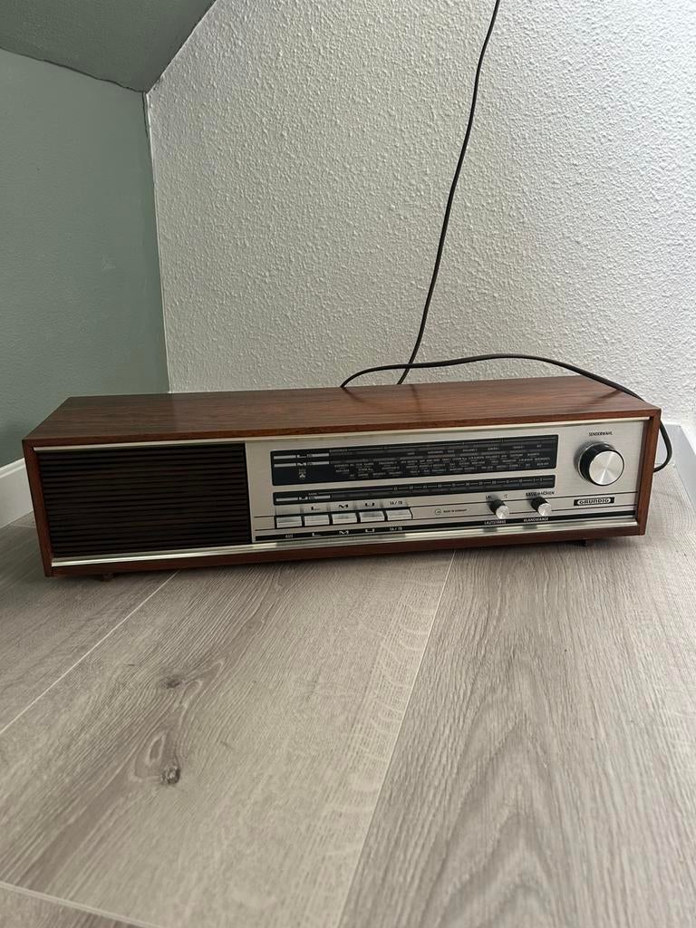 Grundig RF 150 radio, Ophalen of Verzenden, Gebruikt, Radio