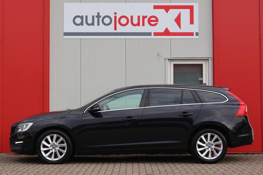 Volvo V60 2.0 D4 Momentum | Origineel NL | Cruise Control |, Voorwielaandrijving, Euro 5, Stof, Zwart