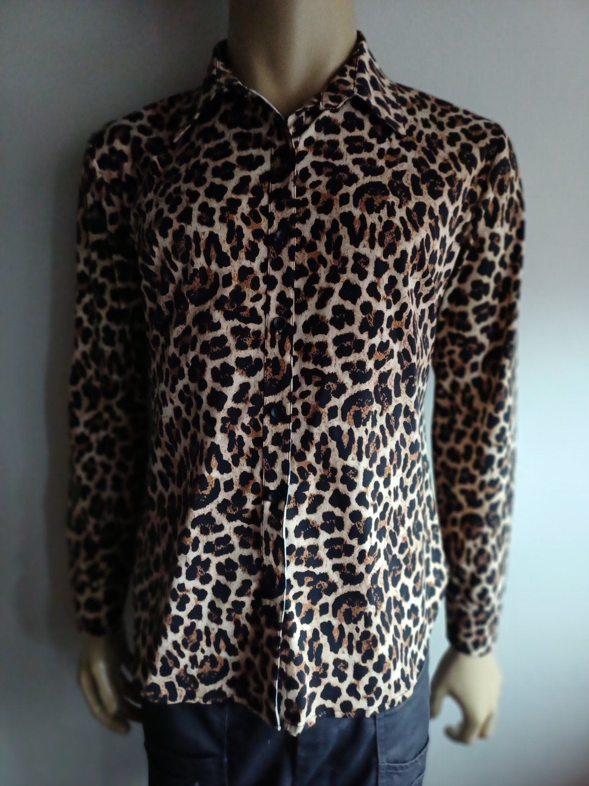 LUIPAARD-PRINT BLOUSE TRAVELERSTOF mt 40 NIEUW, Kleding | Dames, Ophalen of Verzenden