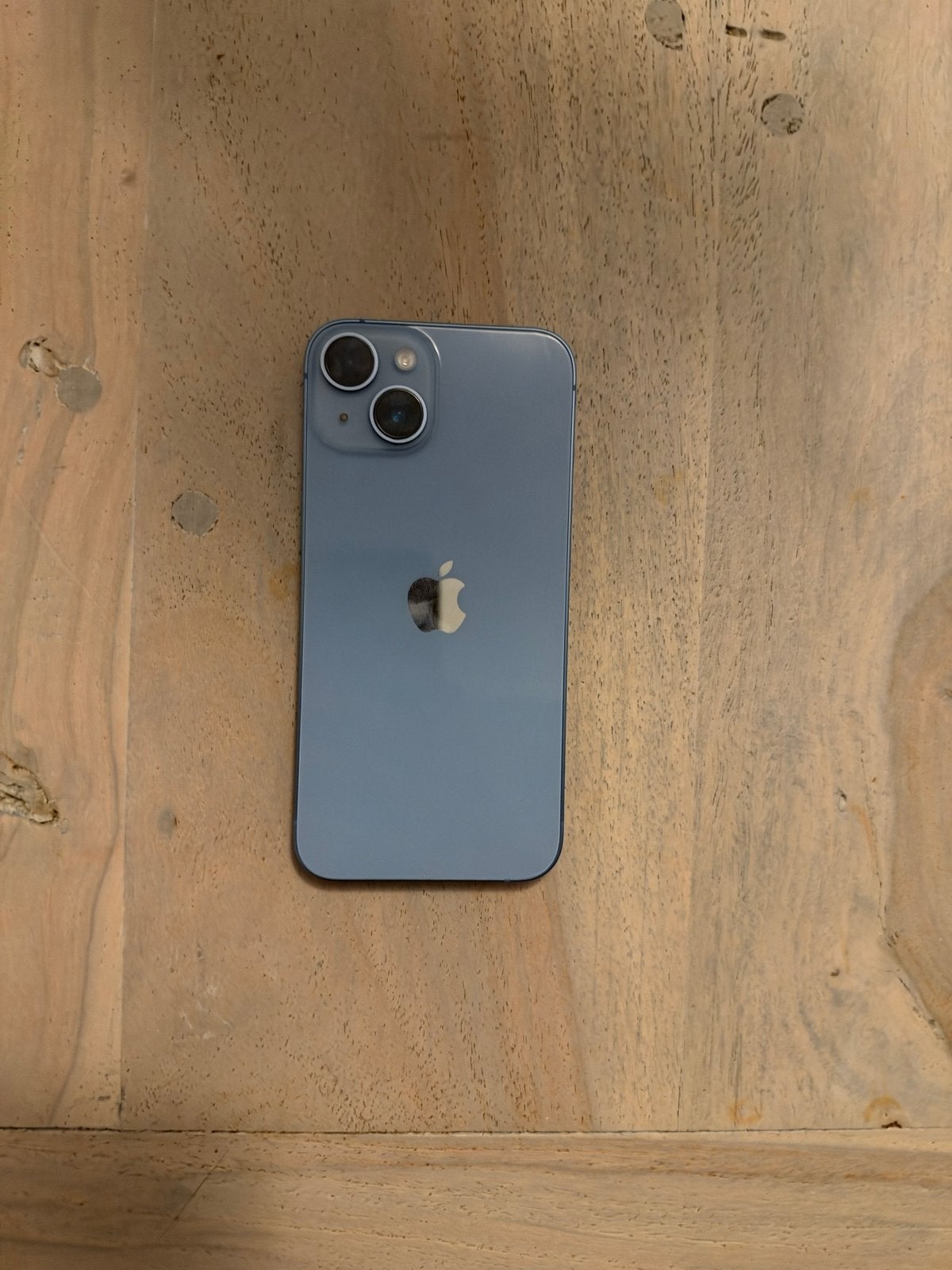Foto 4 van iPhone 14 Lavendel - Zo goed als nieuw