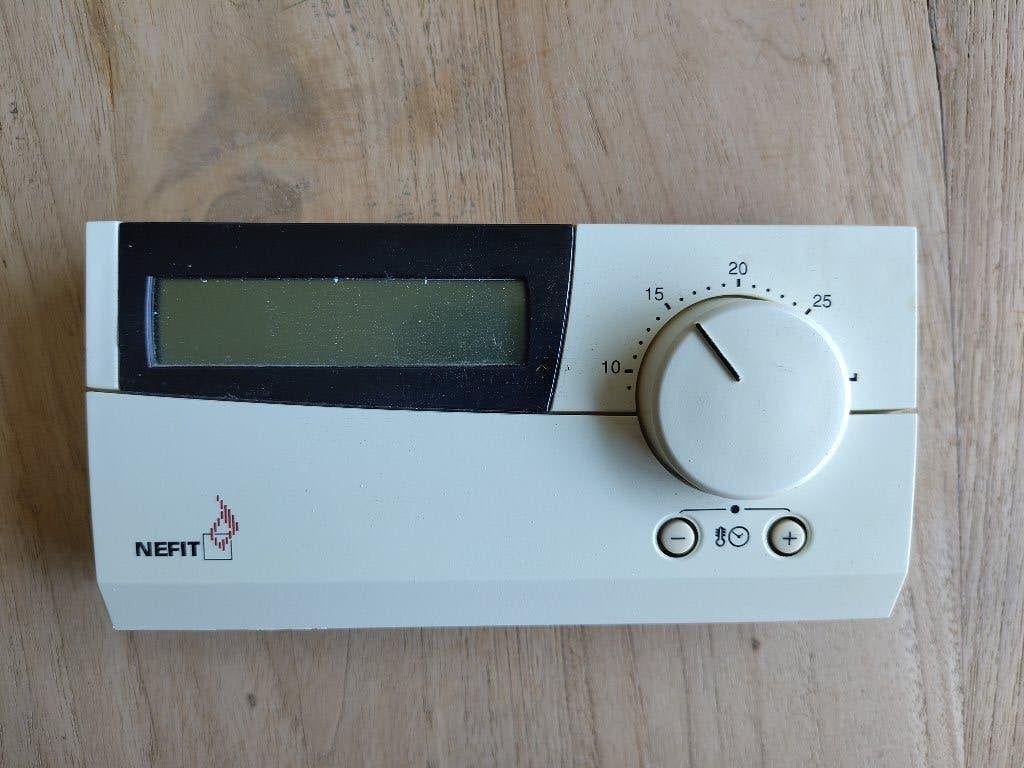 Nefit kamerthermostaat, Ophalen of Verzenden, Gebruikt