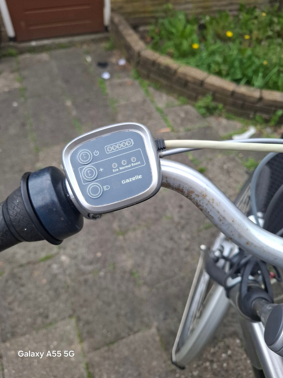 Display elektrische fiets gazelle, Fietsen en Brommers, Fietsaccessoires | Fietscomputers, Ophalen of Verzenden, Zo goed als nieuw