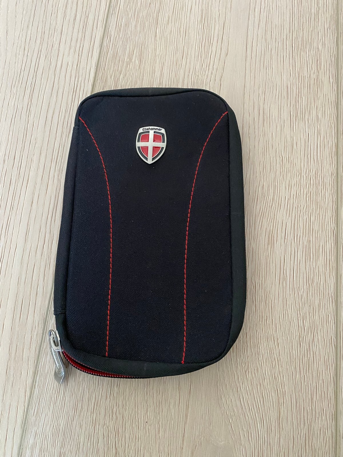Handig paspoort- en pasjesmapje, Zwart, Minder dan 40 cm, Nieuw, Minder dan 35 cm