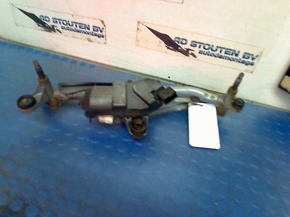 Ruitenwisser Mech + Motor VOOR Peugeot 1007 (KM) 2006, Kontakt-peugeot@peugeot.com, Gebruikt, Peugeot Deutschland GmbH, Bahnhofsplatz, Rüsselsheim 65423, , Duitsland