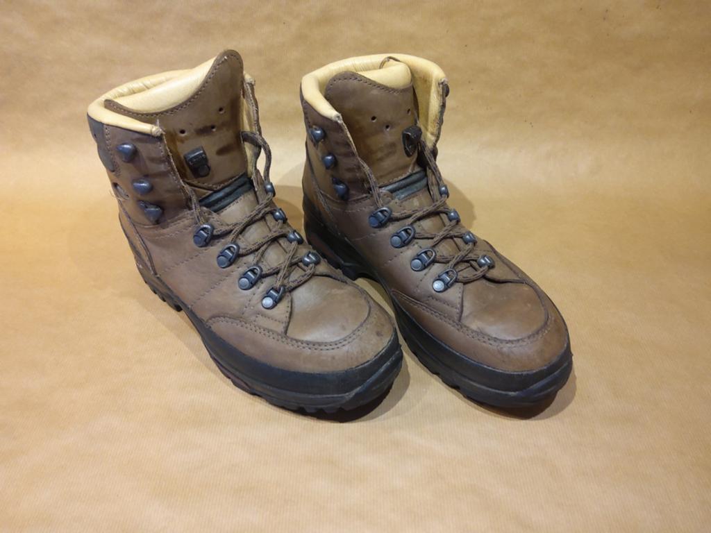 Hoge wandelschoen Lowa Dames maat: 5 1/2 (38 - 38.5), Ophalen of Verzenden, Schoenen