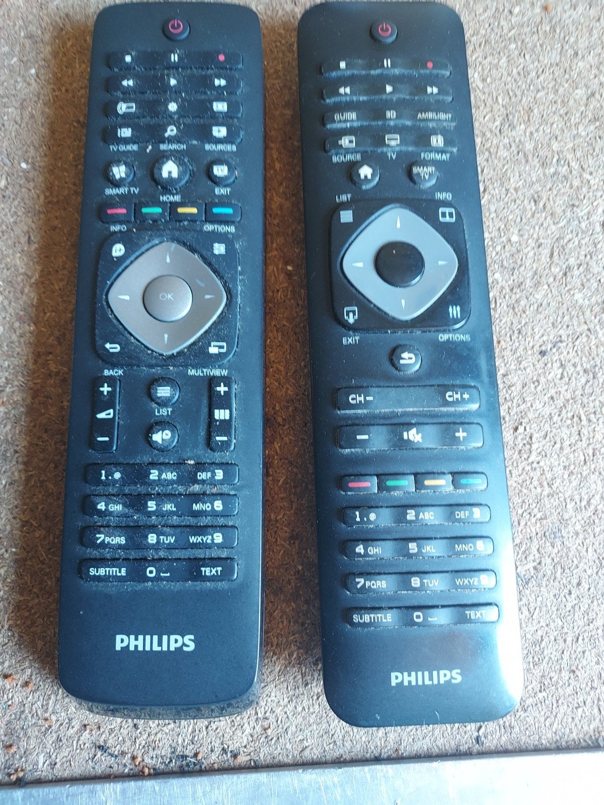 Philips afstandsbedieningen (2 stuks), Audio, Tv en Foto, Afstandsbedieningen, Ophalen, Gebruikt, Origineel, Tv