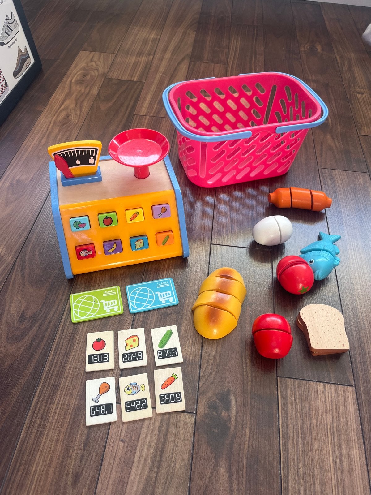 Houten Speelgoed Kassa met Boodschappen en Mandje, Ophalen of Verzenden, Gebruikt, Jongen of Meisje