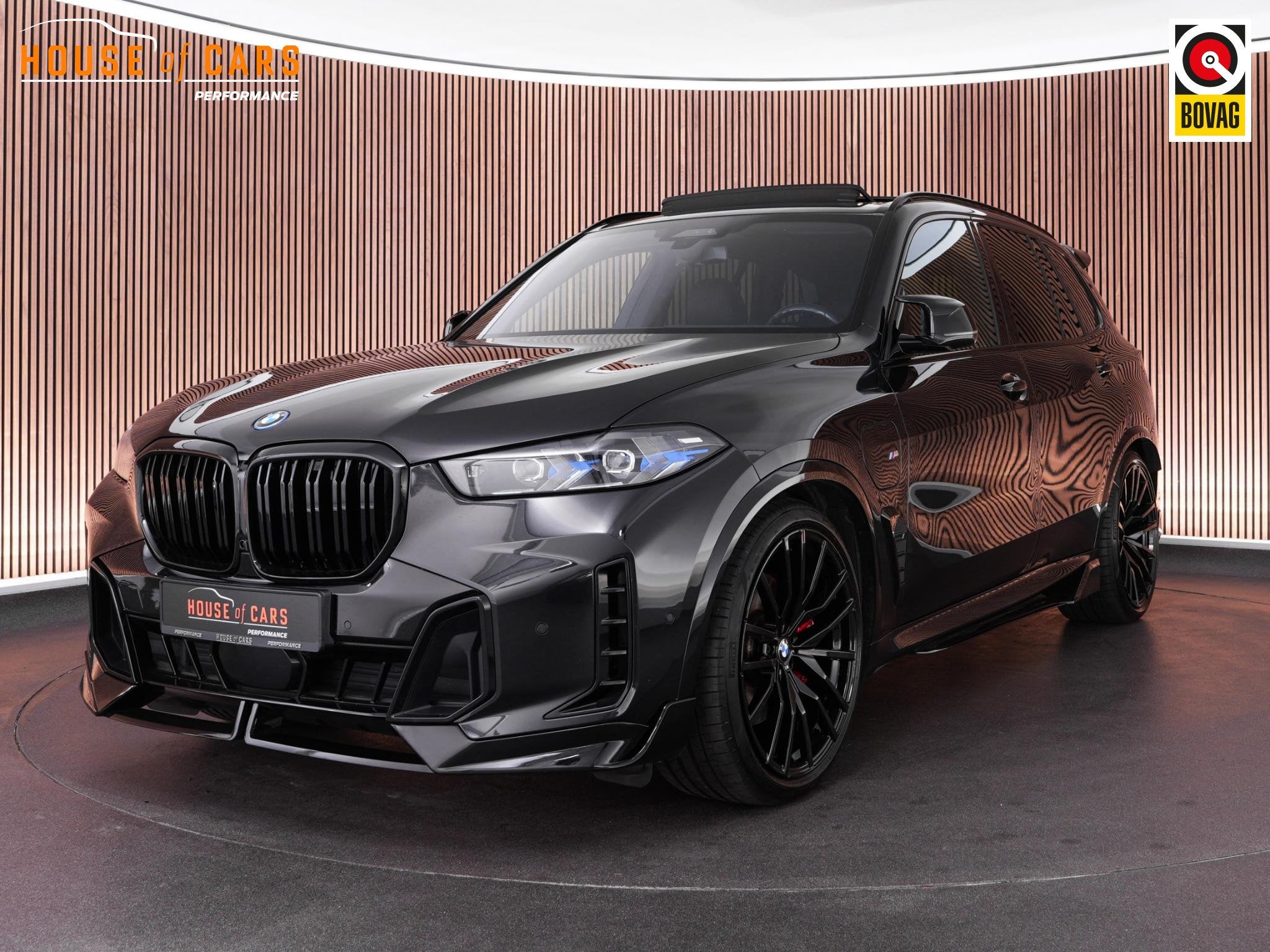 BMW X5 xDrive50e 489pk Launch Edition |Maxton|M-sport|pano|H, Gebruikt, 2395 kg, Alcantara, Zwart