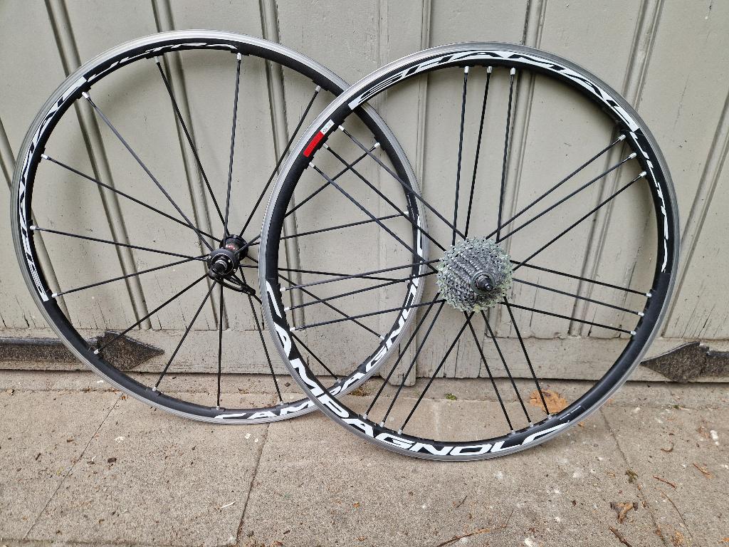 2 sets aluminium fietswielen racefiets, 28inch, velgremmen, Wiel, Gebruikt, Ophalen of Verzenden, Racefiets
