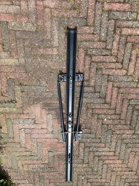 Fietsendrager, merk onbekend, Ophalen, 1 fiets, Zo goed als nieuw, Dakdrager