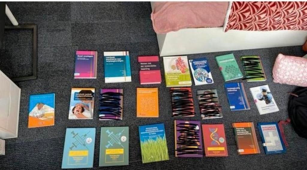 HBO Verpleegkunde Boekenset, Boeken, Ophalen of Verzenden, Gelezen, Overige niveaus, Overige vakken