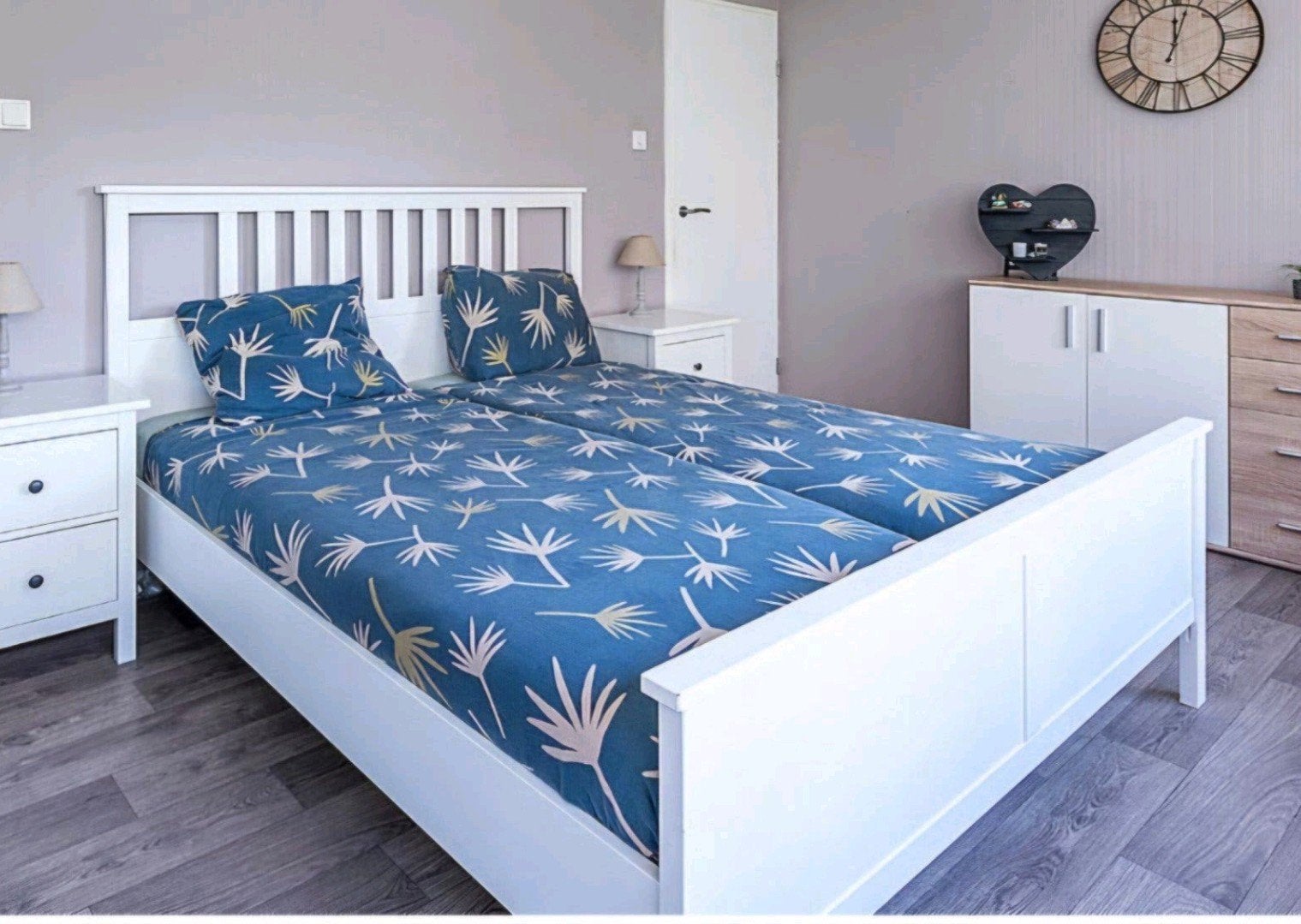 2persoons bed zonder matras.
2 losse verstelbare lattenbodem, Ophalen, Eenpersoons, Wit, Dekbedovertrek