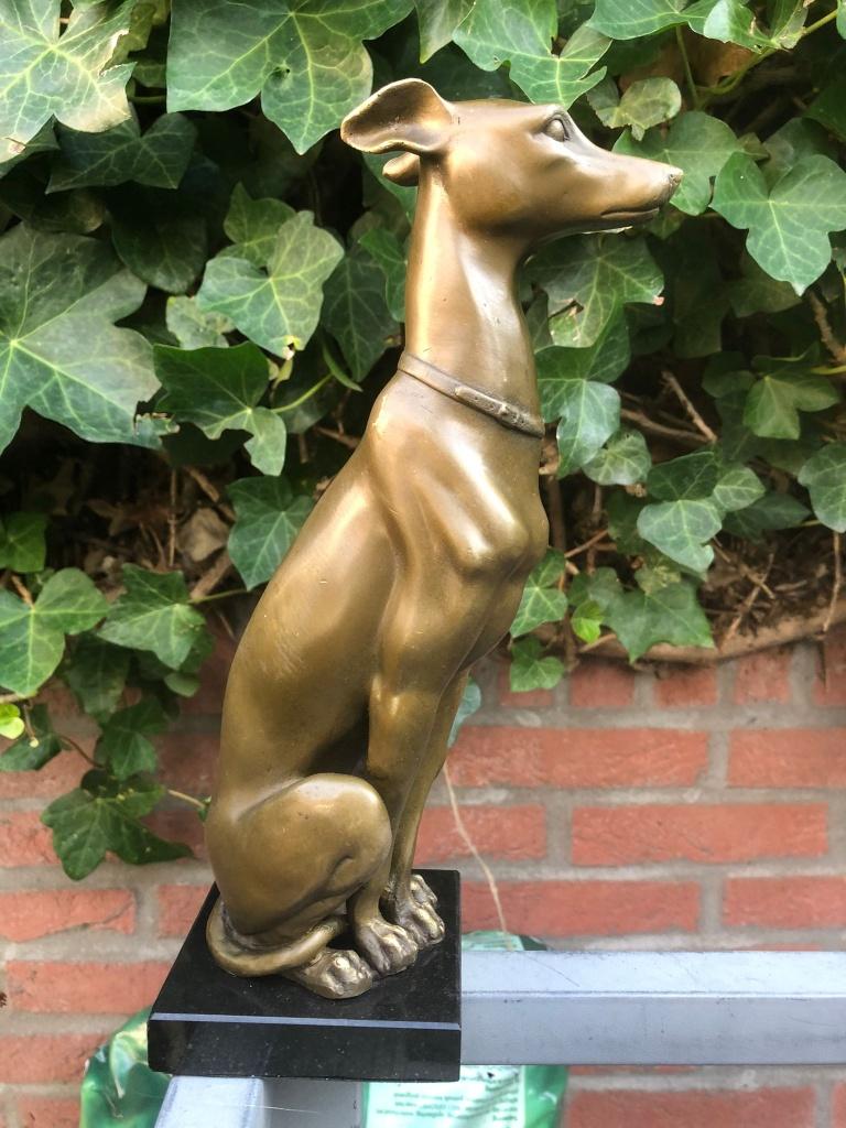 brons beeld hond whippet hazewindhond windhond, Ophalen of Verzenden, Brons