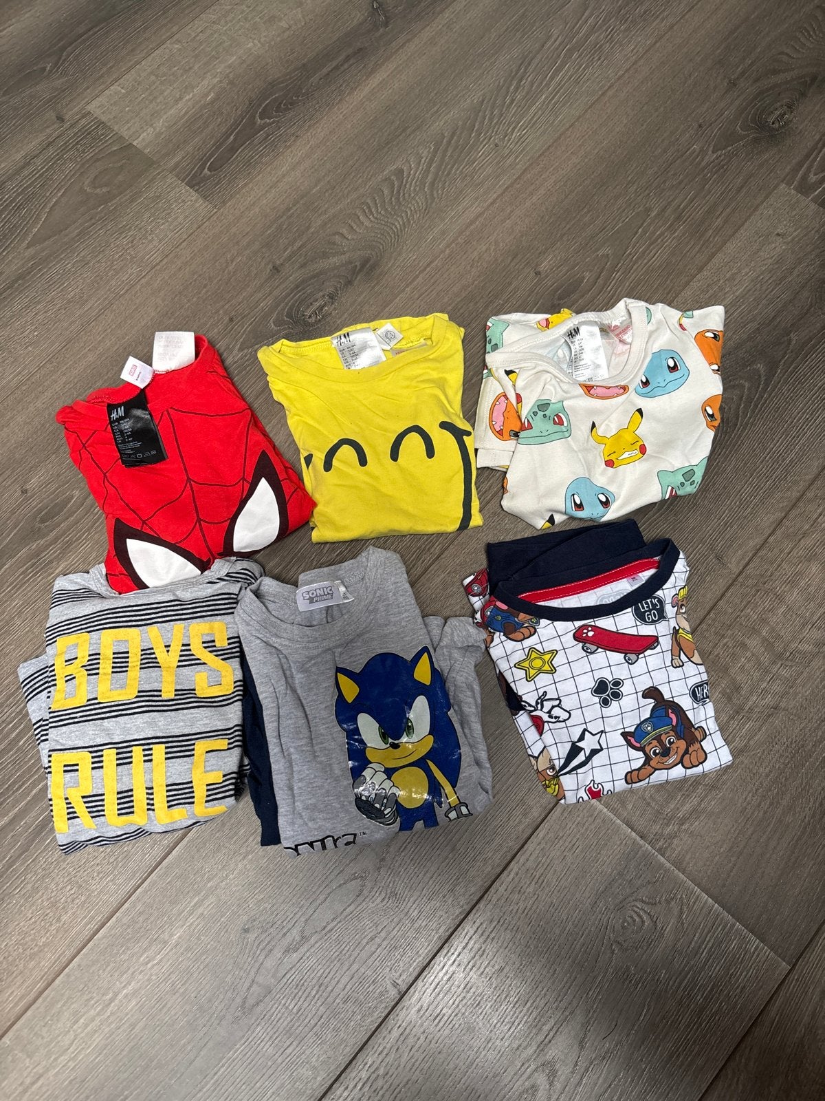 Diverse pyjama's maat 98/104 (Spiderman, Pokémon, Sonic), Ophalen of Verzenden, Gebruikt, Jongen, Nacht- of Onderkleding