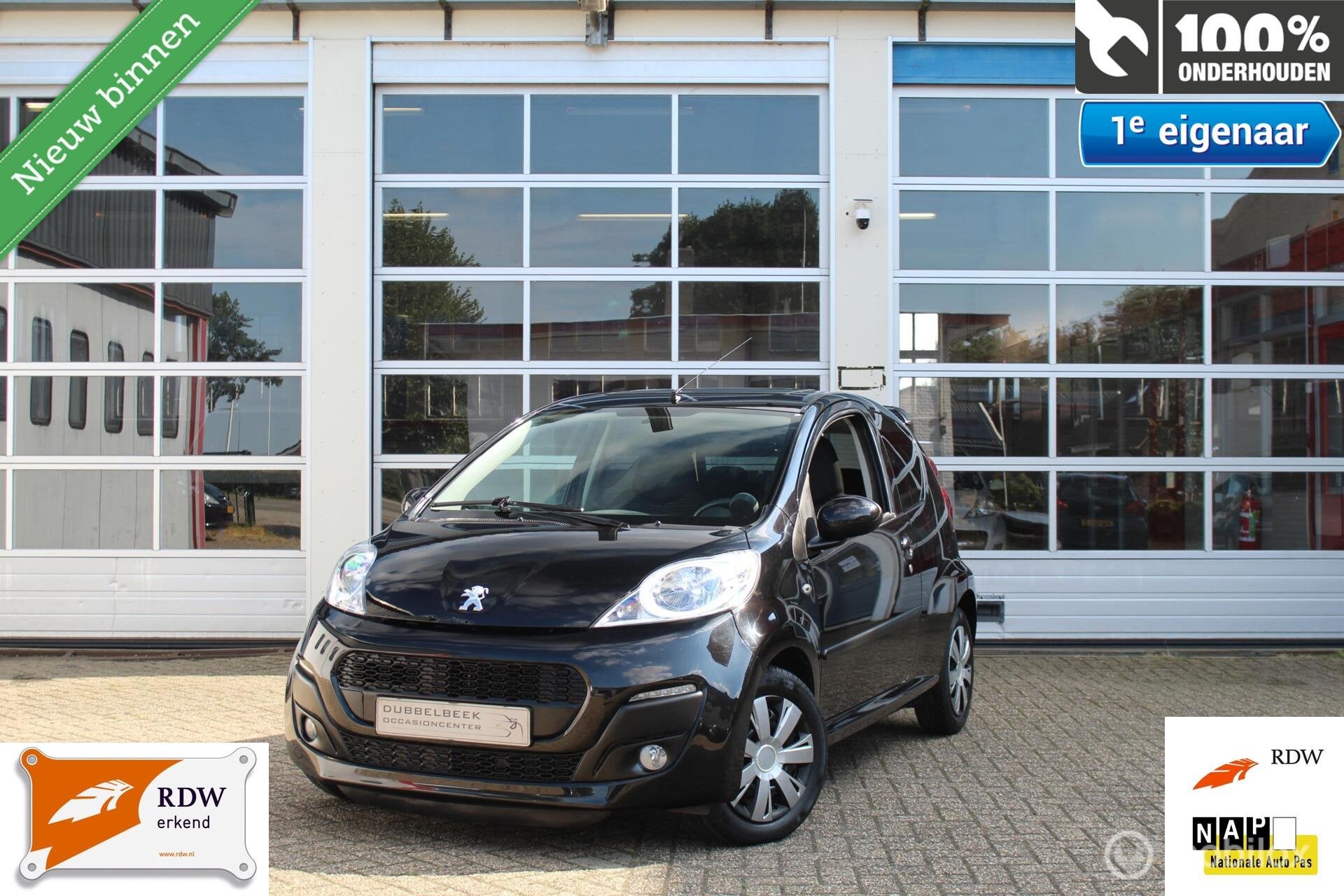 Peugeot 107 1.0-12V 3-Drs Facelift Model *AUTOMAAT* *Active-, Stof, Gebruikt, Zwart, USB