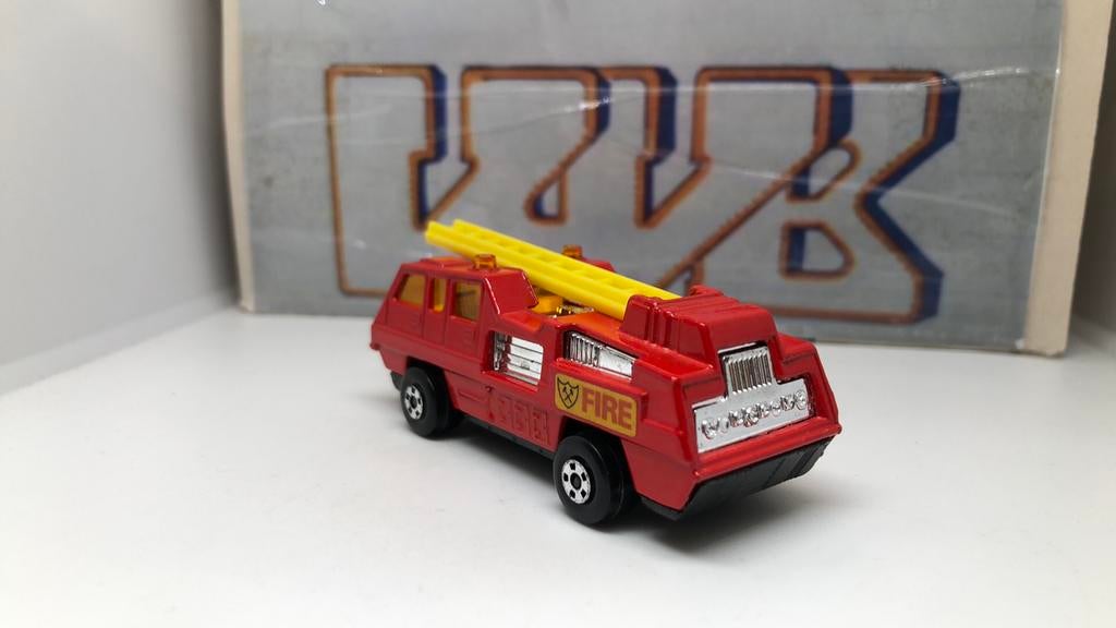 266 blaze buster brandweerauto matchbox VAVB zgan, Ophalen of Verzenden, Zo goed als nieuw, Bus of Vrachtwagen