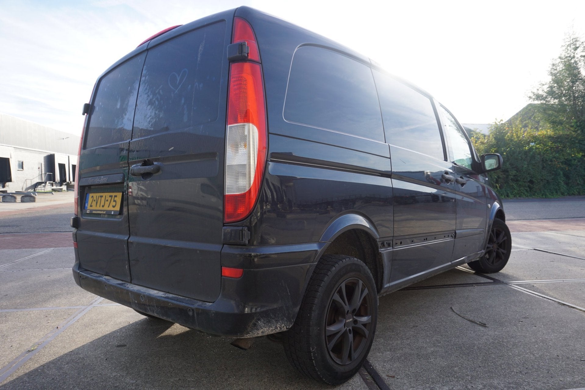 Mercedes-Benz Vito 110 CDI 320 Lang DC Luxe, Auto's, 13 km/l, Euro 5, Gebruikt, Zwart