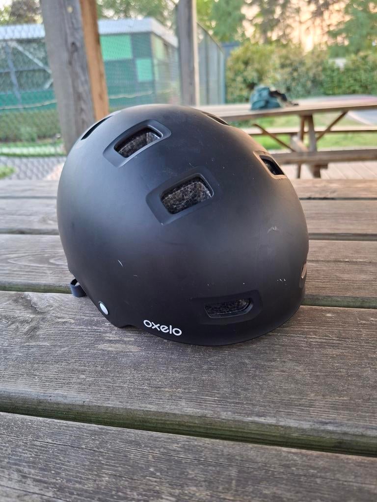 Helm voor skaten, bmx enz, Fietsen en Brommers, Fietsaccessoires | Fietshelmen, Ophalen of Verzenden, XS