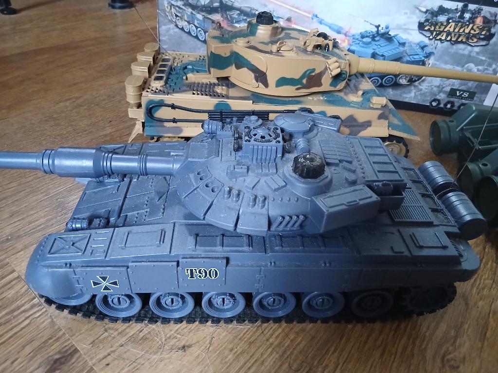 RC tank 1/28, Hobby en Vrije tijd, Gebruikt, Tank, Groter dan 1:32, Ophalen