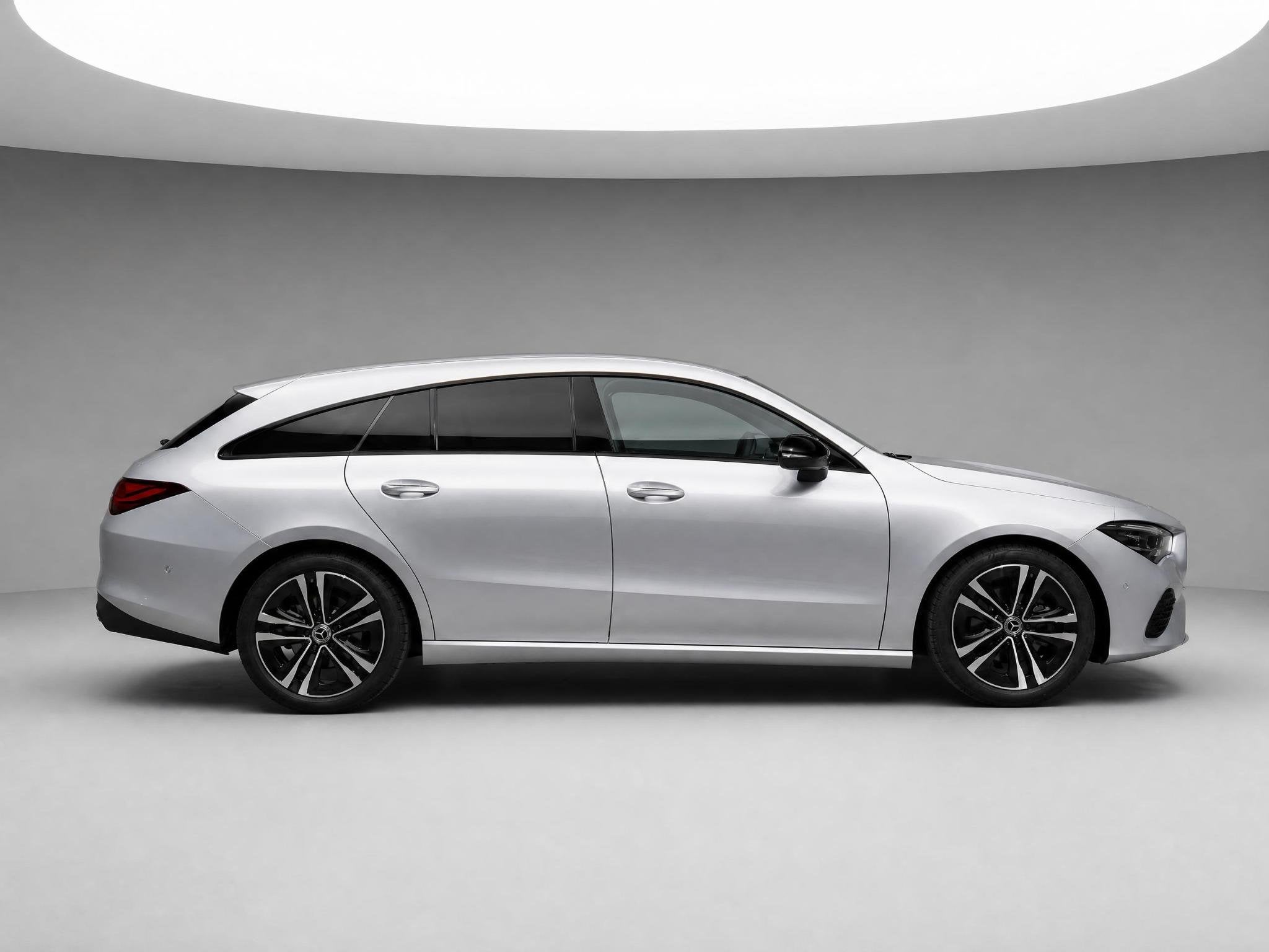 Mercedes-Benz CLA-klasse Shooting Brake 180 Luxury Line | Pa, Auto's, CLA, Gebruikt, 4 cilinders, Origineel Nederlands