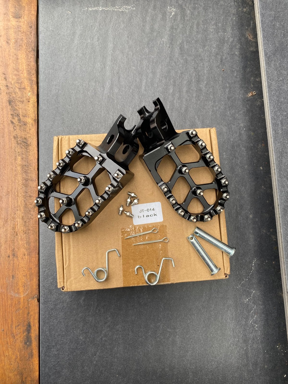 Zwarte pegs, Ophalen of Verzenden, Nieuw