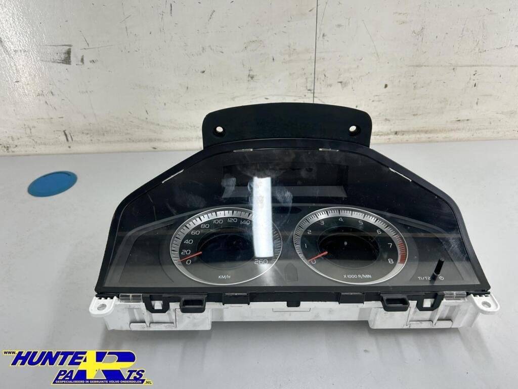 Tellerklok Volvo V70/XC70/V60/XC60 III ('07-'17) 31270900AA, Gebruikt, Ophalen of Verzenden, Volvo, Volvo