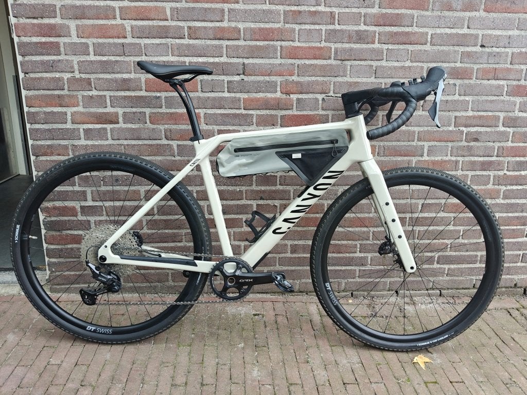 Canyon Grizl CF 7 ESC 2026 Maat M - Gravelbike - Bikepacking, Carbon, 10 tot 15 versnellingen, Zo goed als nieuw, Dames