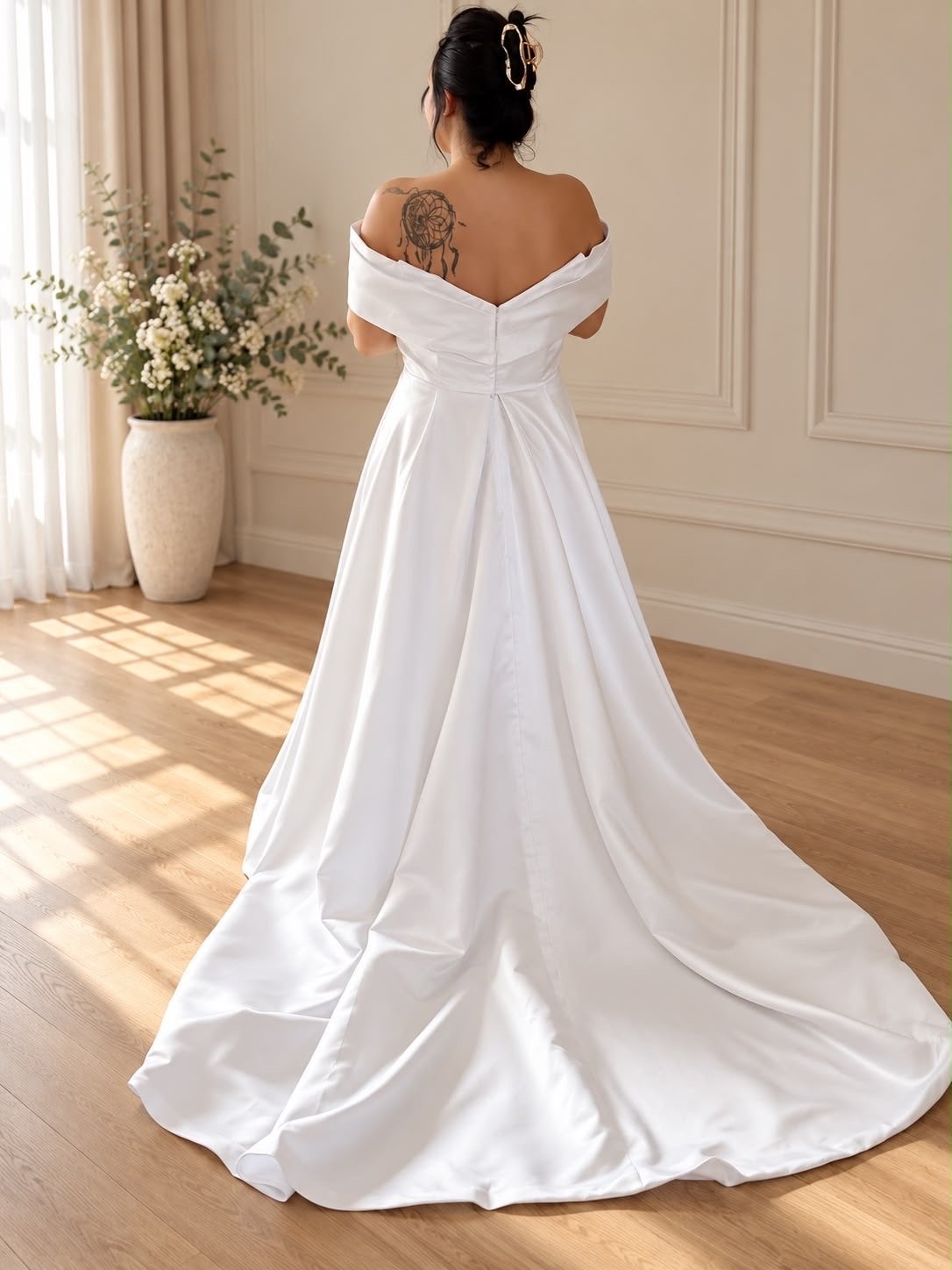 Elegante Off-Shoulder Trouwjurk met Sleep, Ophalen of Verzenden, Zo goed als nieuw, Wit, Trouwjurk