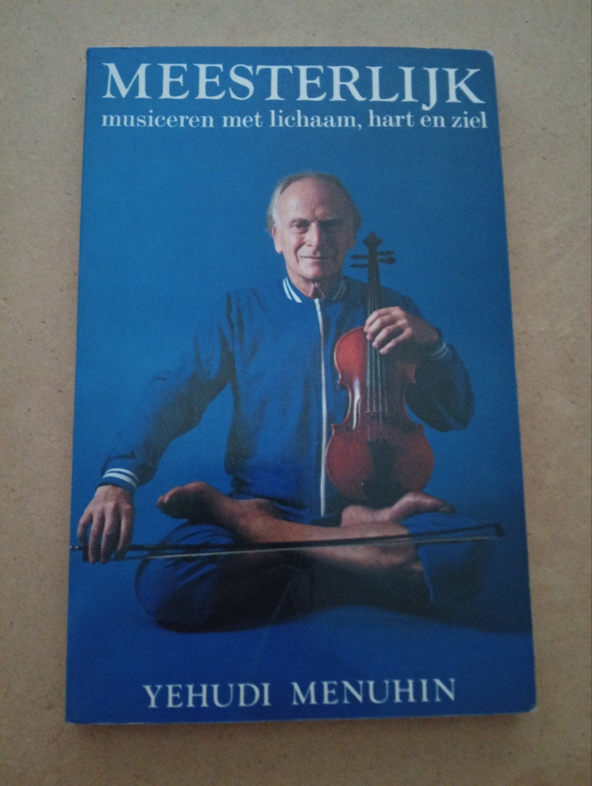 Meesterlijk musiceren  - Yehudi Men, Boeken, Ophalen of Verzenden, Gelezen, Instrument, Yehudi Menuhin
