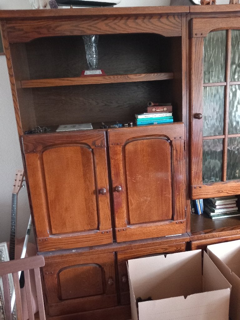 Eikenhouten wandmeubel met vitrinekast en bar, Ophalen