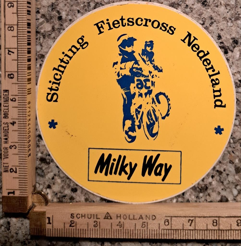 Vintage sticker Stichting fietscross Nederland Milky Way, Ophalen of Verzenden, Zo goed als nieuw