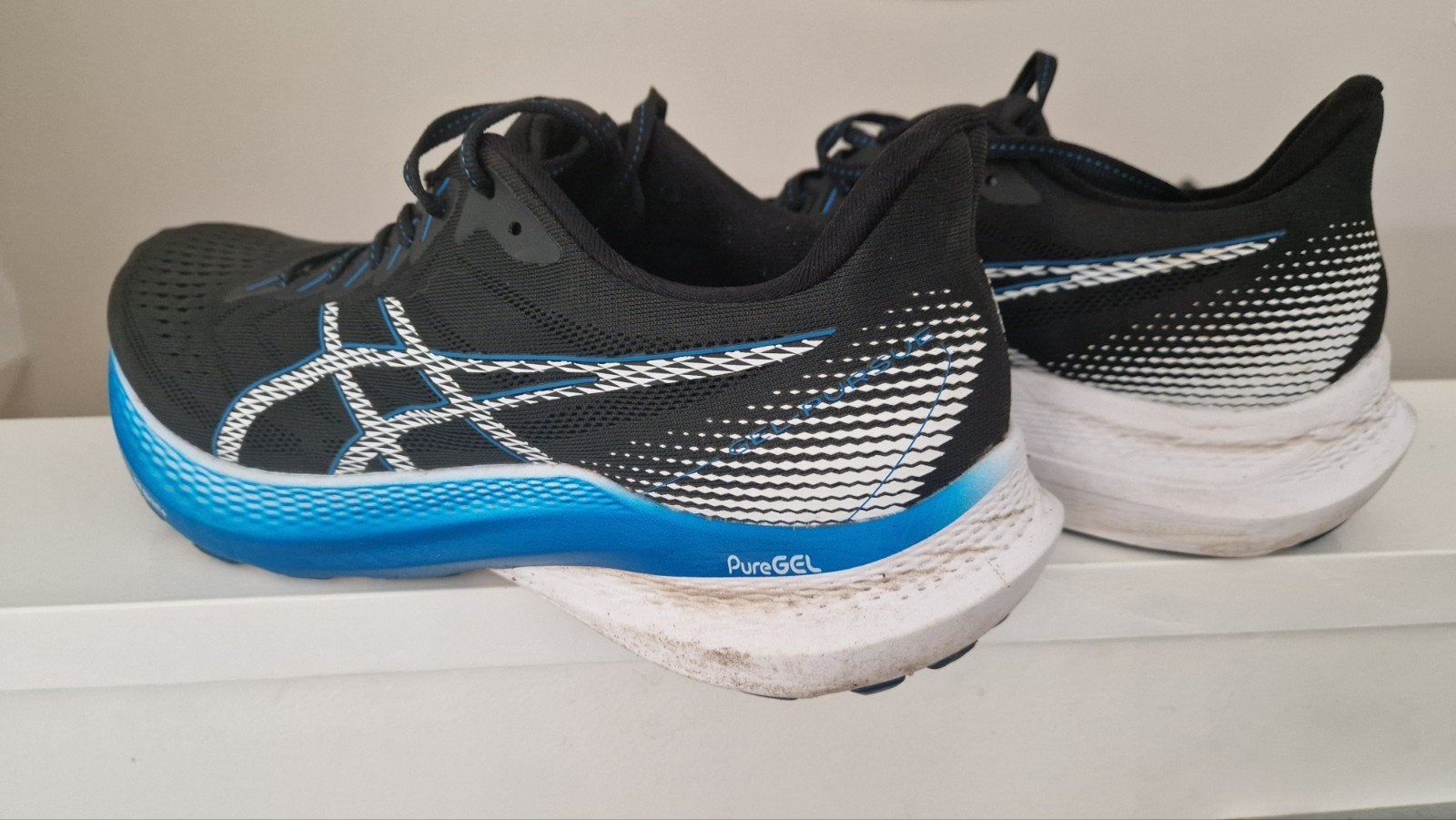 Bijna nieuwe hardloopschoenen Asics Gel-Cumulus 25 maat 44, Ophalen, Zo goed als nieuw, Asics, Sportschoenen
