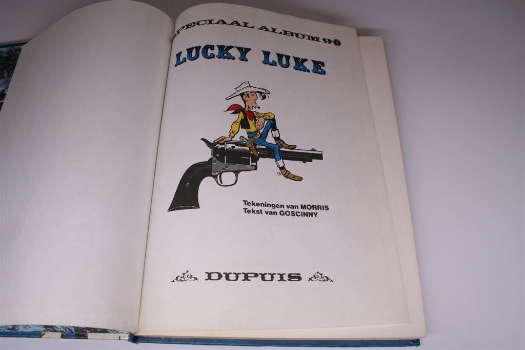 Lucky Luke door Morris & Goscinny — 3 Verhalen in 1 Album, Boeken, Stripboeken, Eén stripboek, Ophalen of Verzenden, Gelezen