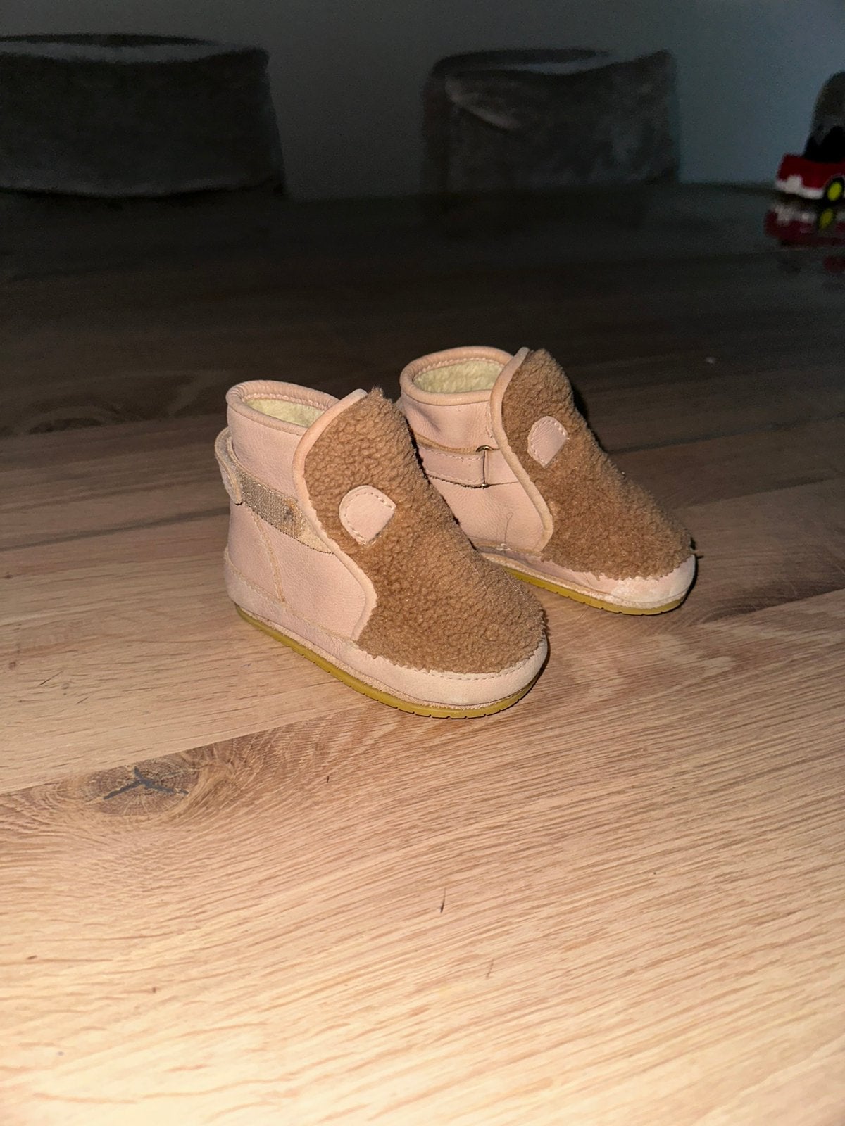 Donsje Amsterdam sloffen, Kinderen en Baby's, Ophalen of Verzenden, Zo goed als nieuw, Jongetje of Meisje, Slofjes