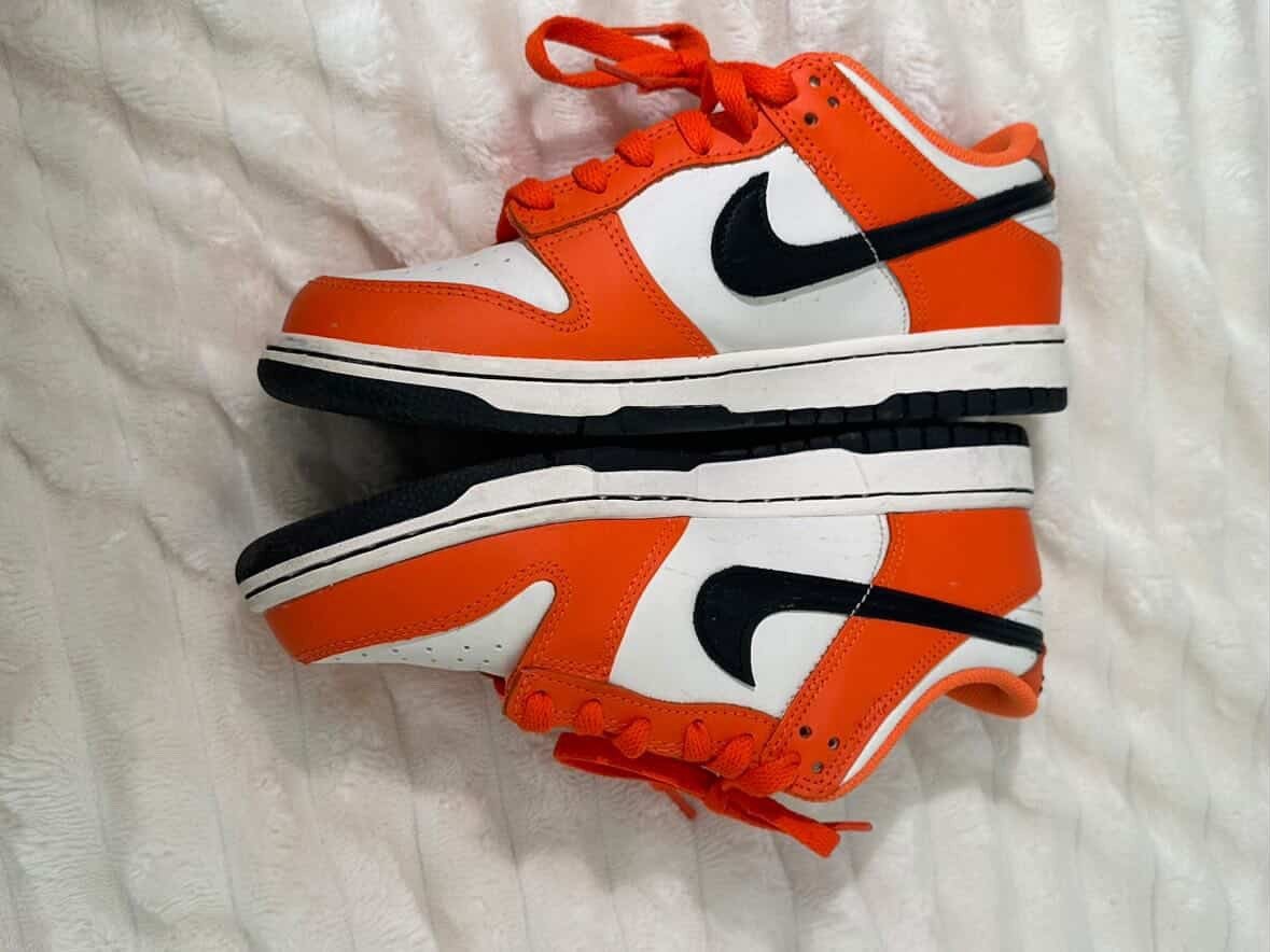 Nike Dunk Low Oranje/Wit Sportschoenen Maat 27.5, Kleding | Dames, Sportschoenen, Oranje, Ophalen of Verzenden, Gedragen