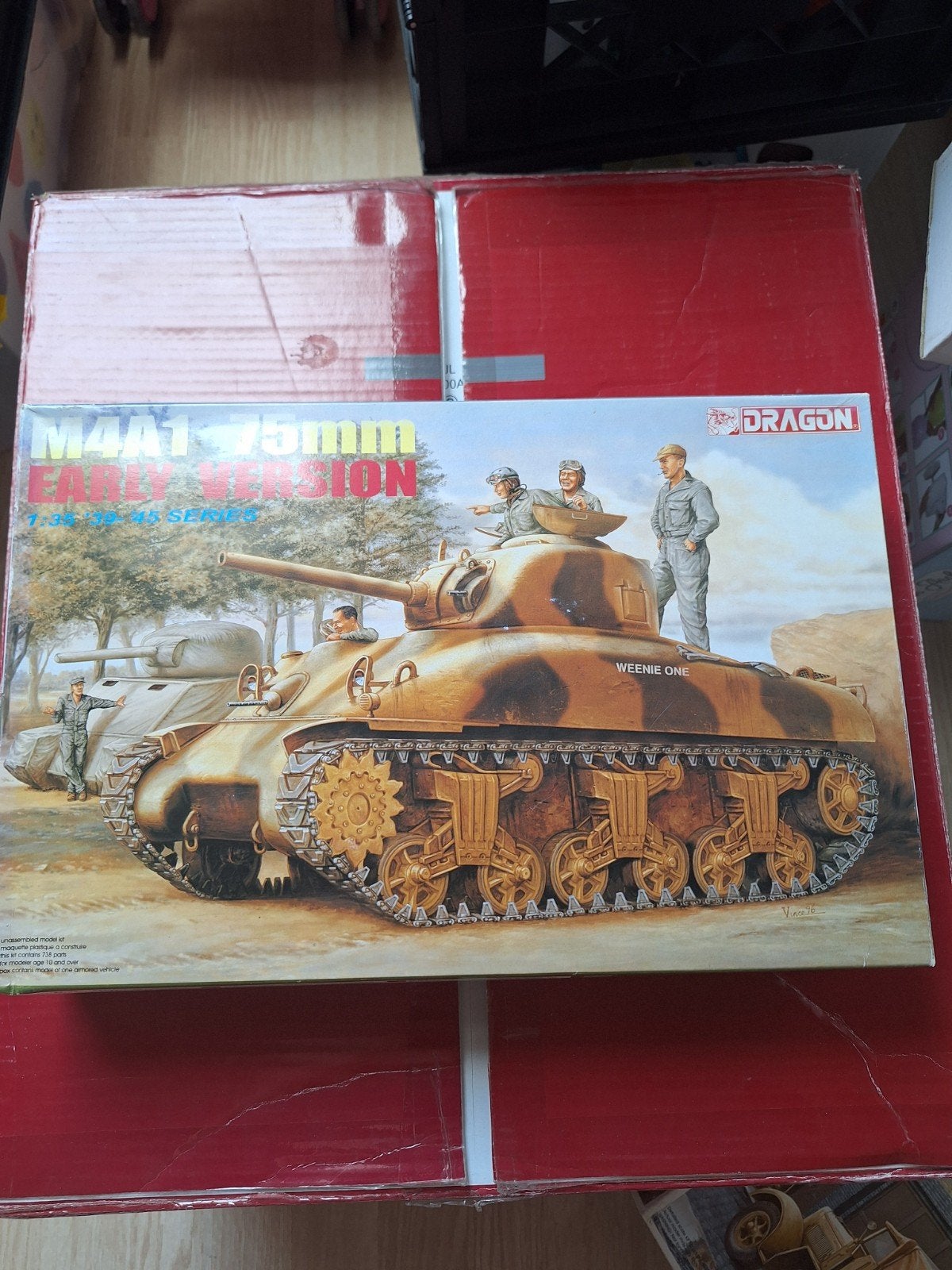 Dragon M4A1 75 mm Early Version 1:35, Overige merken, Tank, 1:32 tot 1:50, Ophalen of Verzenden