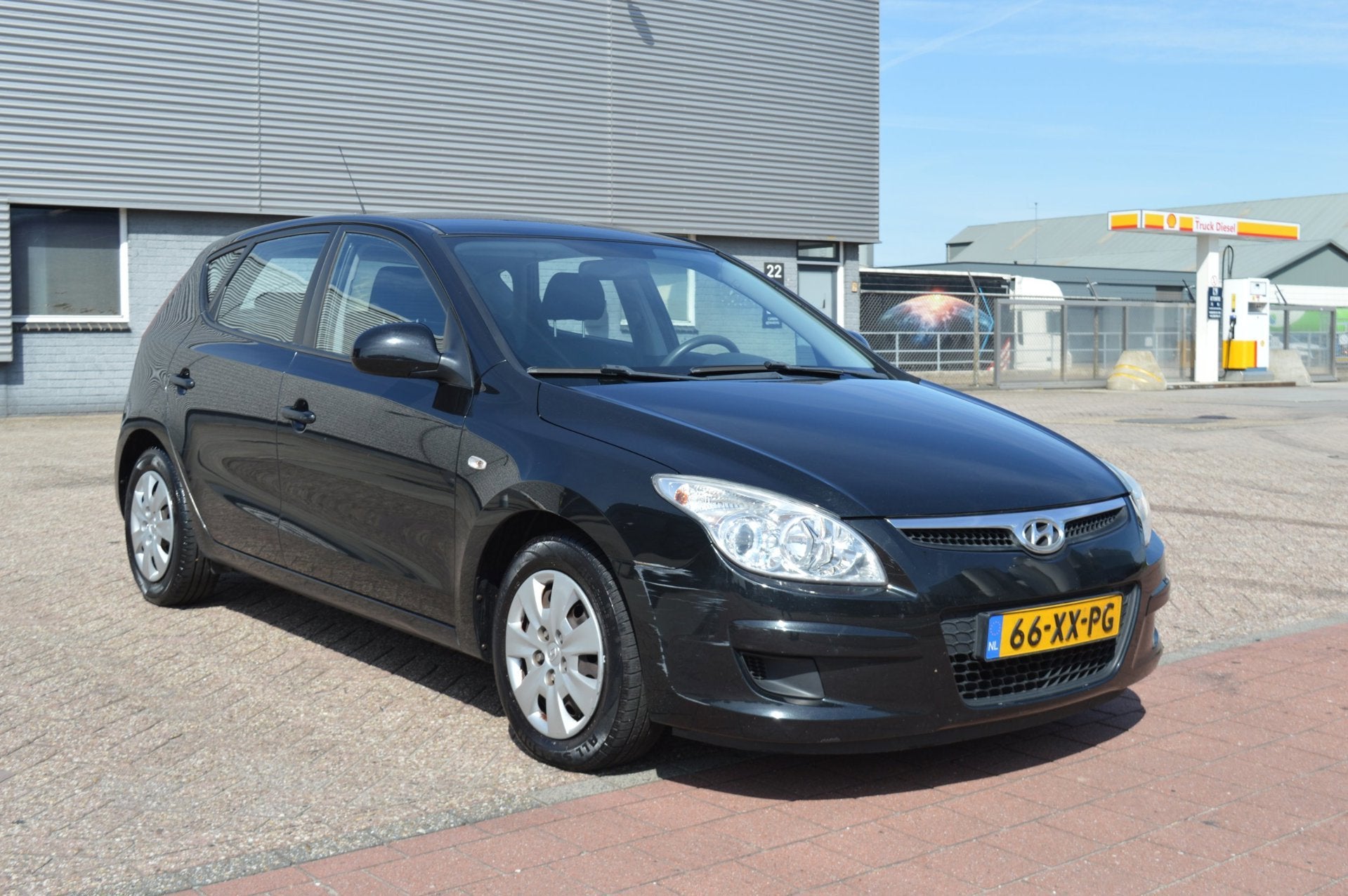 Hyundai I30 1.4i Active Cool bj07 airco elec pak, Voorwielaandrijving, Stof, Gebruikt, Zwart