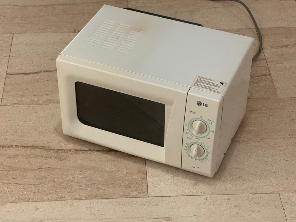 LG Magnetron met grill, Combimagnetron, Gebruikt, Minder dan 45 cm, Grill