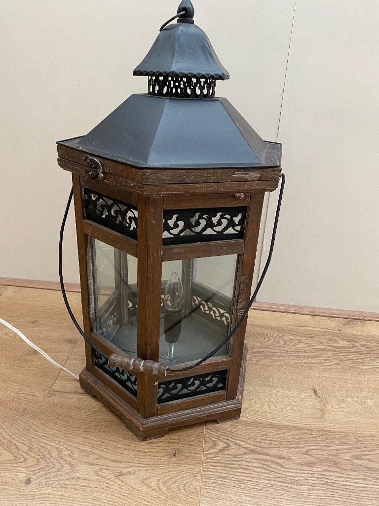 groot windlicht met echt lampje erin, Ophalen, Hout, Windlicht