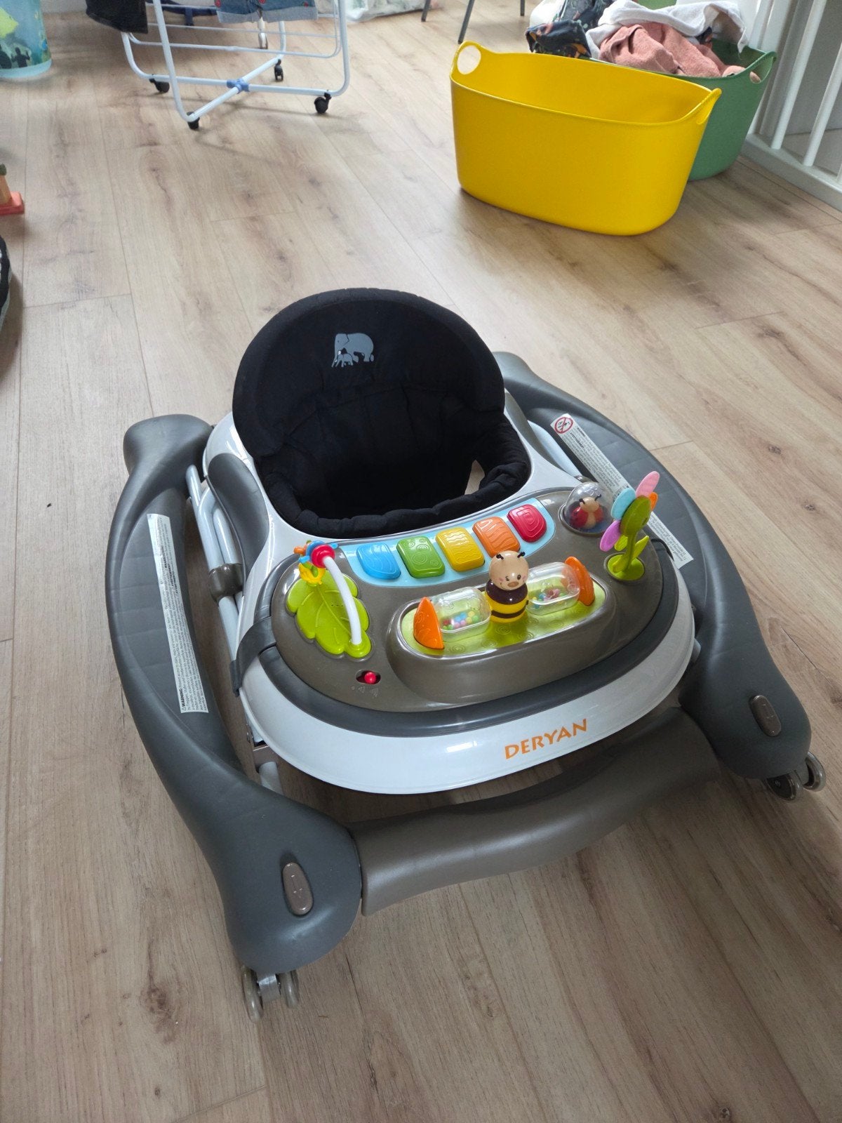 4-in-1 Loopstoel Deryan, Kinderen en Baby's, Wipstoeltjes, Gebruikt, Overige merken, Verstelbaar, Ophalen