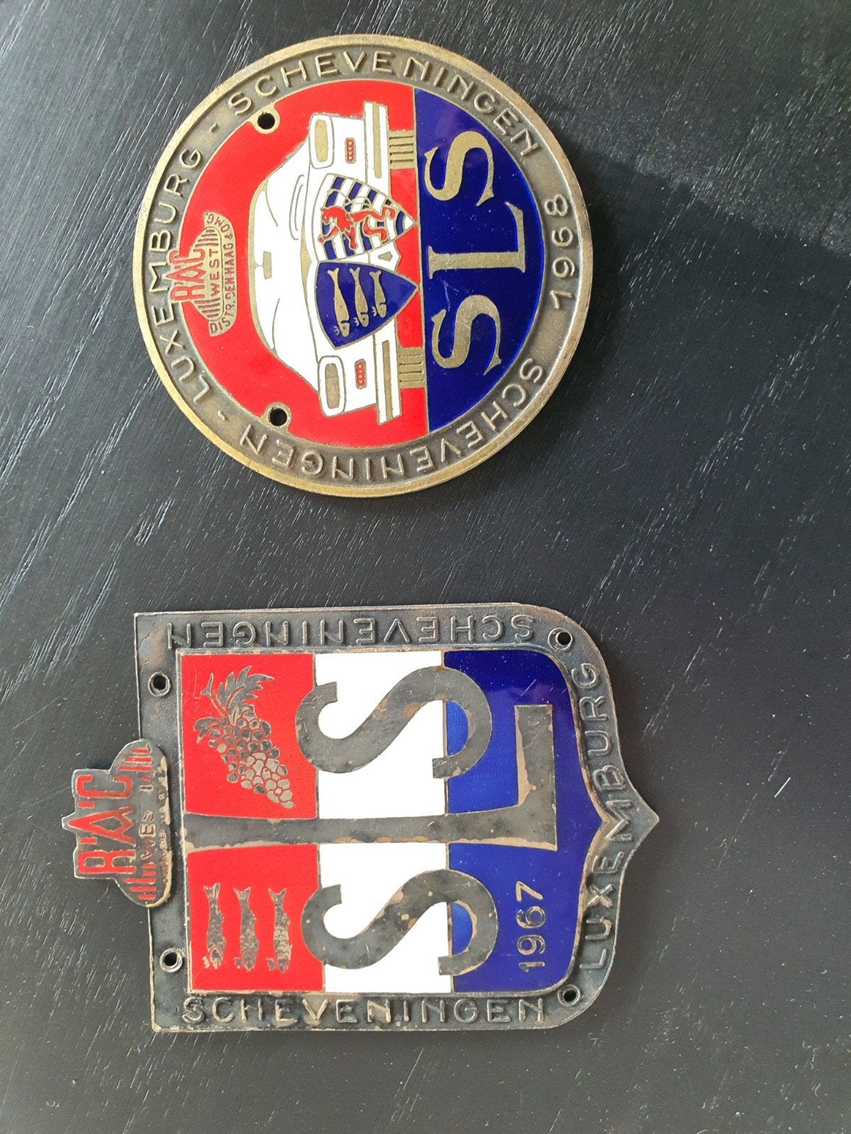 Gezocht SLS badges 1969, 1972 en 1975, 1976, 1977, 1978., Ophalen of Verzenden