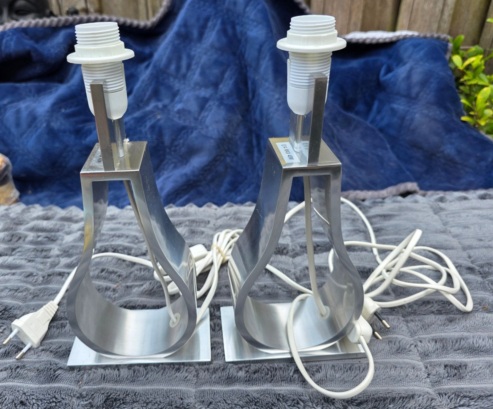 Set van 2 IKEA Klobb tafellampen - Modern design, Gebruikt, E14 (klein), Ophalen of Verzenden, Sfeerlamp
