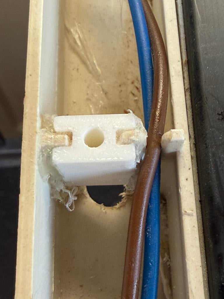 Hymer verduisteringsluifel plafond bevestiging reparatiedeel, Caravans en Kamperen, Ophalen of Verzenden, Nieuw