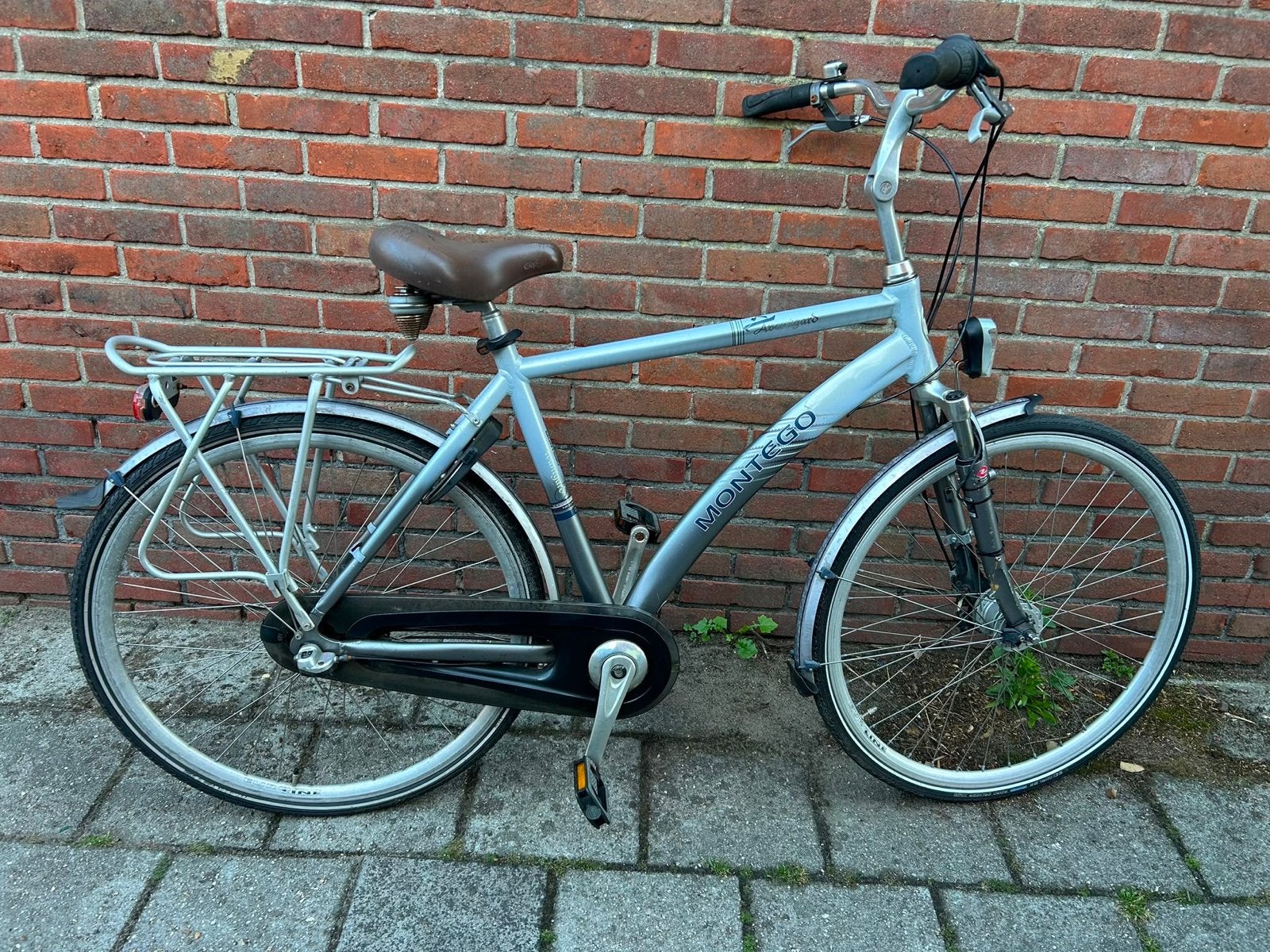Montego damesfiets, 28 inch, 3 versnellingen, Gebruikt, Velgrem, Versnellingen, 53 tot 57 cm
