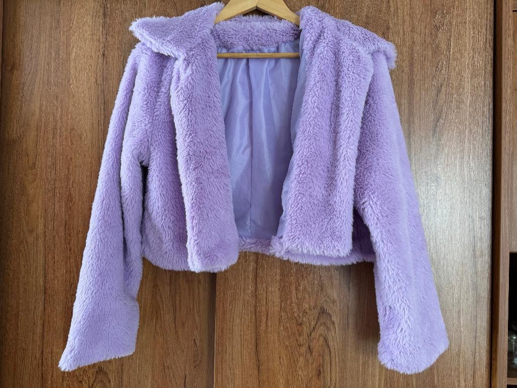 Leuke fluffy lila bontjasje maat M, Kleding | Dames, Jassen | Winter, Ophalen of Verzenden, Zo goed als nieuw, Maat 38/40 (M)