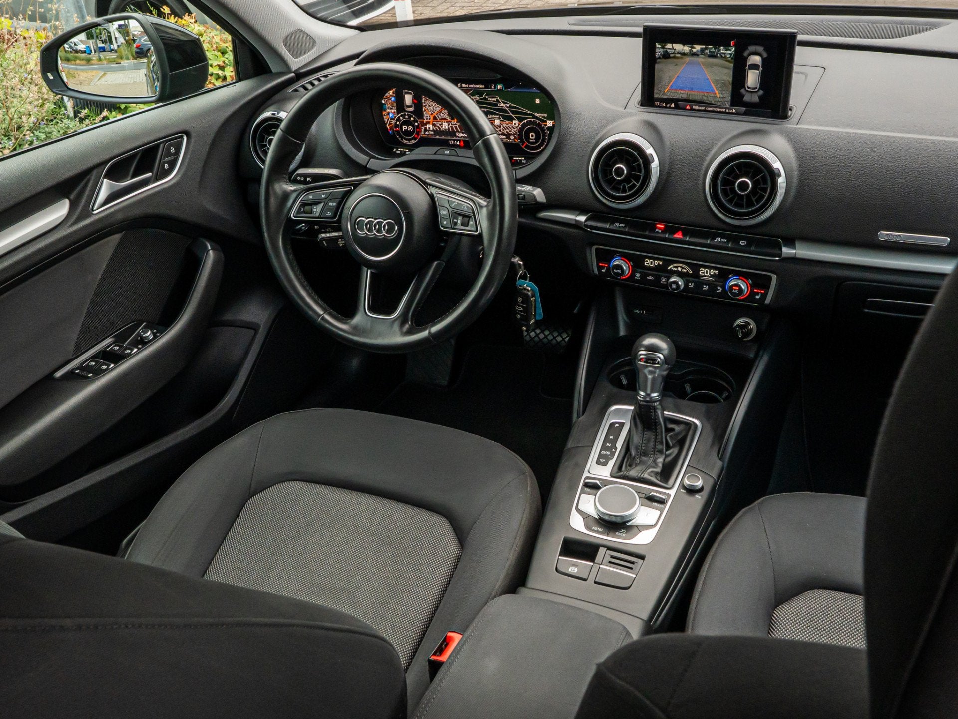 Audi A3 Sportback 1.5 TFSI CoD Sport CAMERA 18 INCH VIRTUAL, Auto's, Stof, Gebruikt, Euro 6, 150 pk