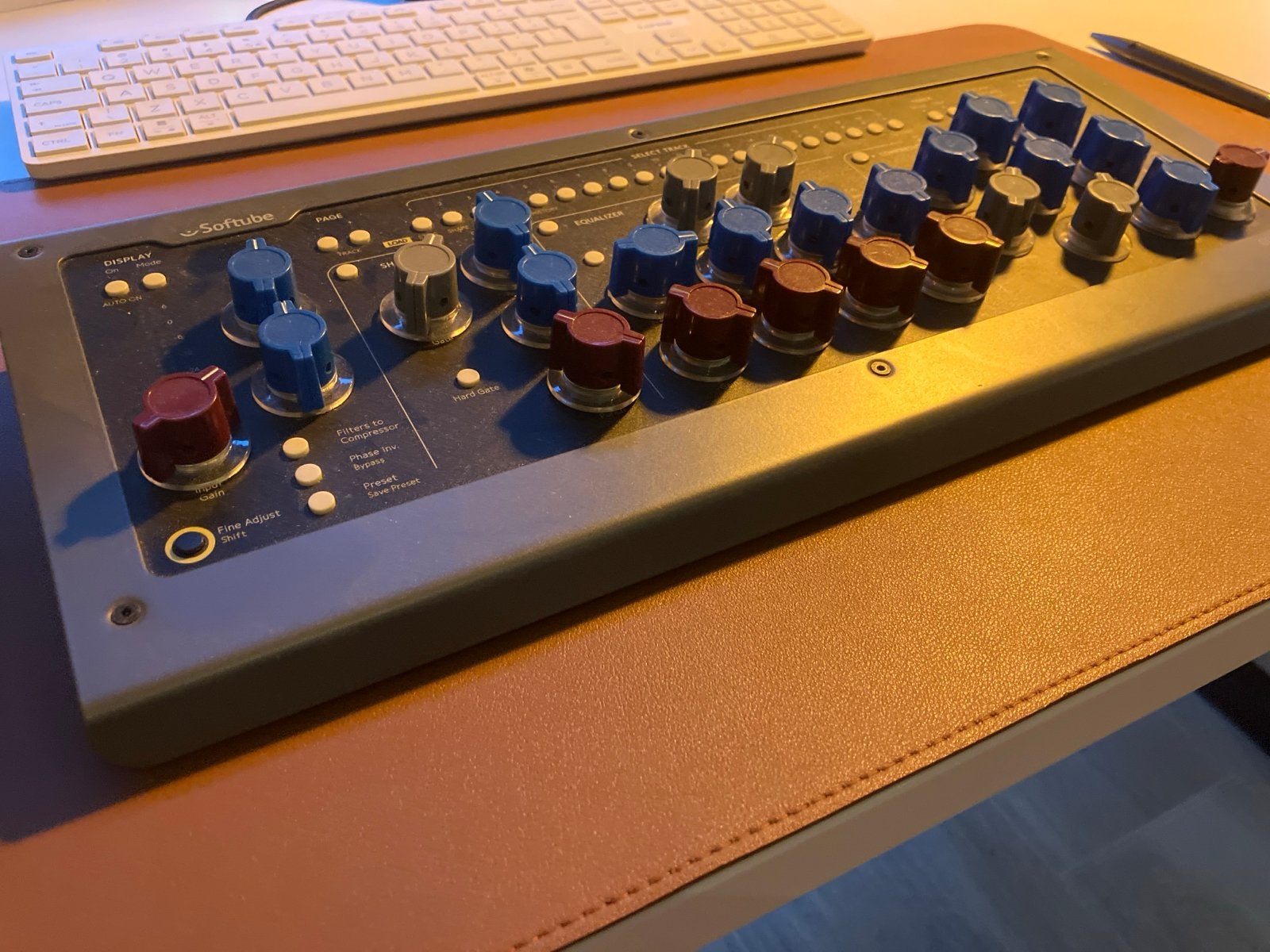 Softube Console 1 - DAW Controller, Muziek en Instrumenten, Mengpanelen, Ophalen of Verzenden, Zo goed als nieuw, 20 kanalen of meer