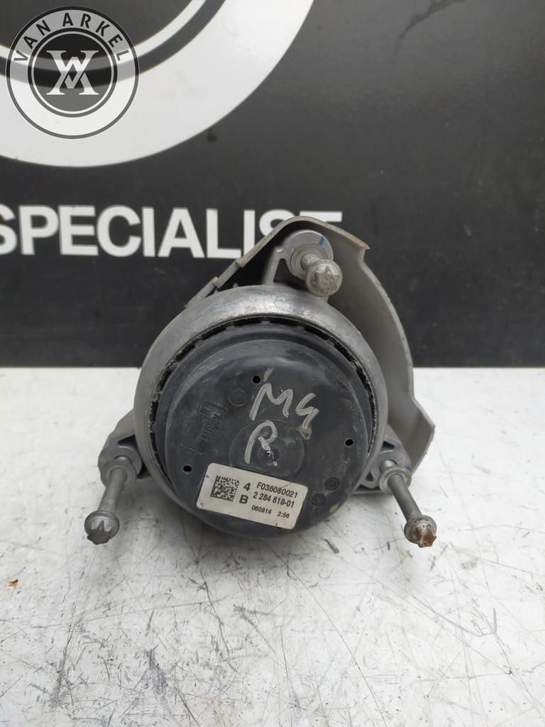 Bmw m3 m4 motor rubber rechts 2284818, Auto-onderdelen, Motor en Toebehoren, Gebruikt, -, -, Ophalen of Verzenden