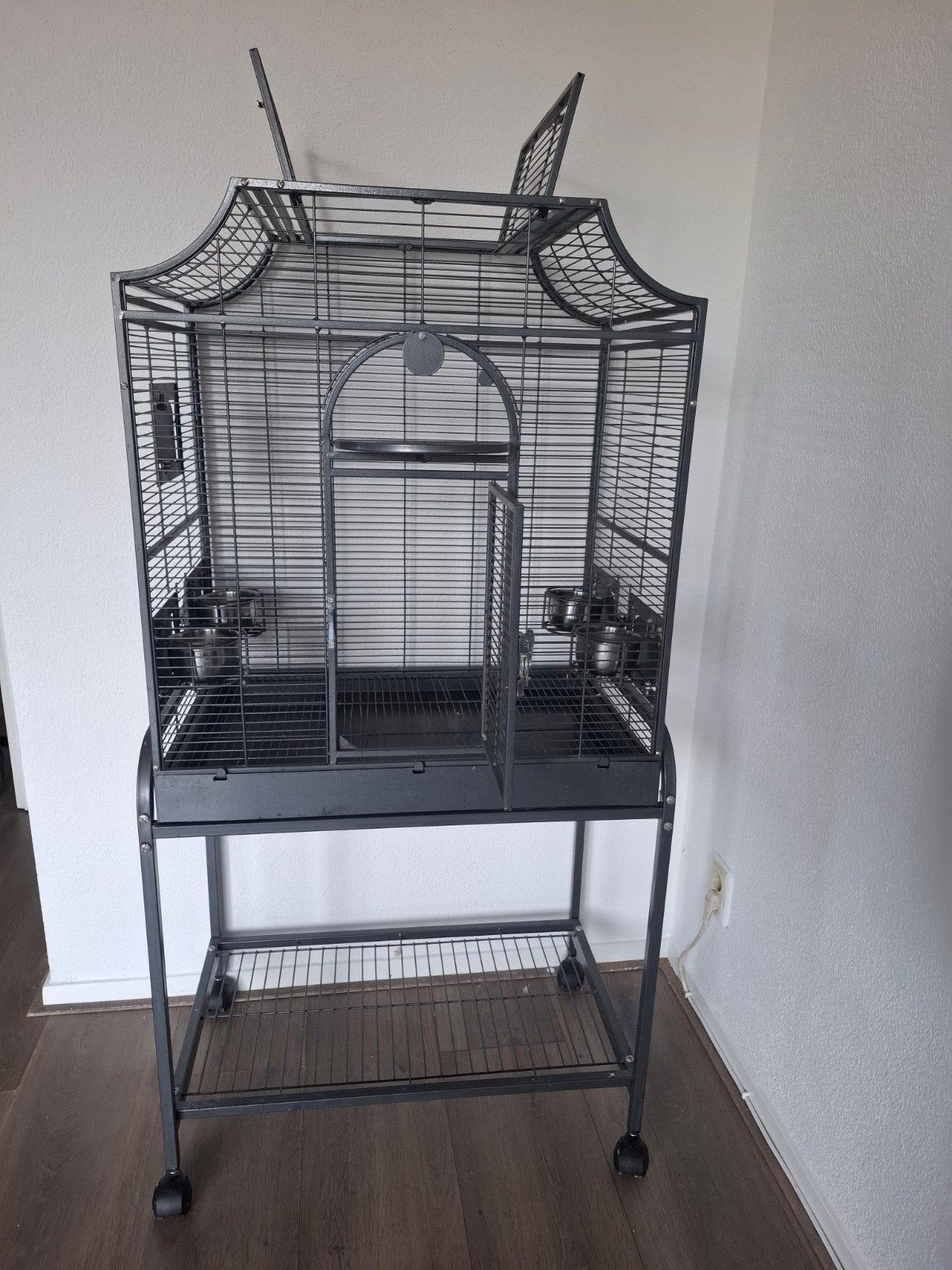 Montana madeira vogelkooi, Dieren en Toebehoren, Ophalen, Gebruikt, Metaal, Vogelkooi